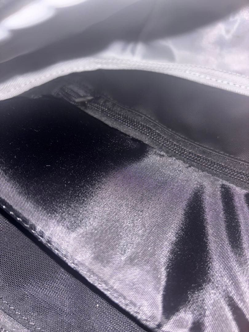 アークテリクス ブラックメッセンジャーバッグ