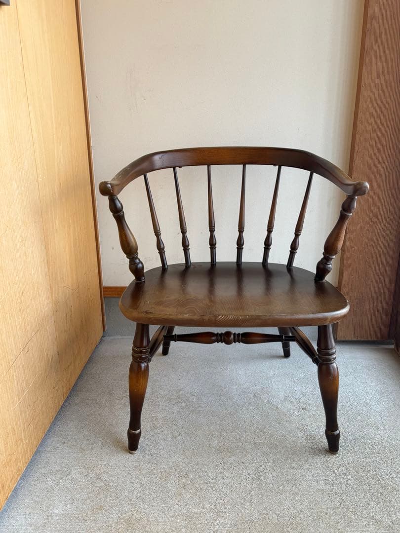 キツツキ　飛騨産業 椅子 ダイニングチェア ウィンザーチェア アームチェア