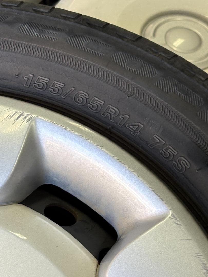ムーヴキャンバス 純正タイヤホイールセット 155/65R14 ブリヂストン