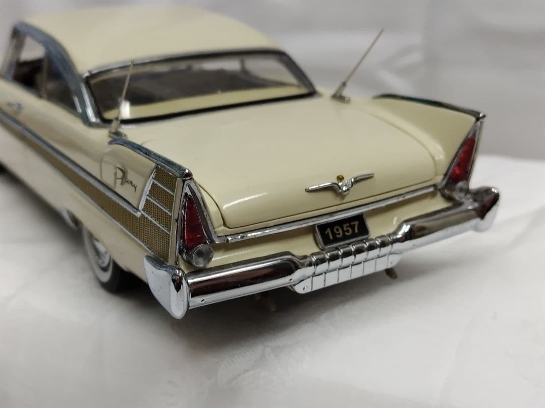 フランクリンミント　1957 1/24 プリムスフューリー　美品