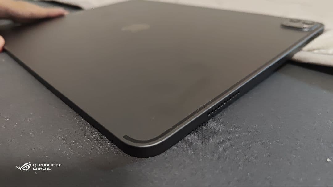 iPad Pro 12.9インチ 第5世代(M1チップ) 256GB