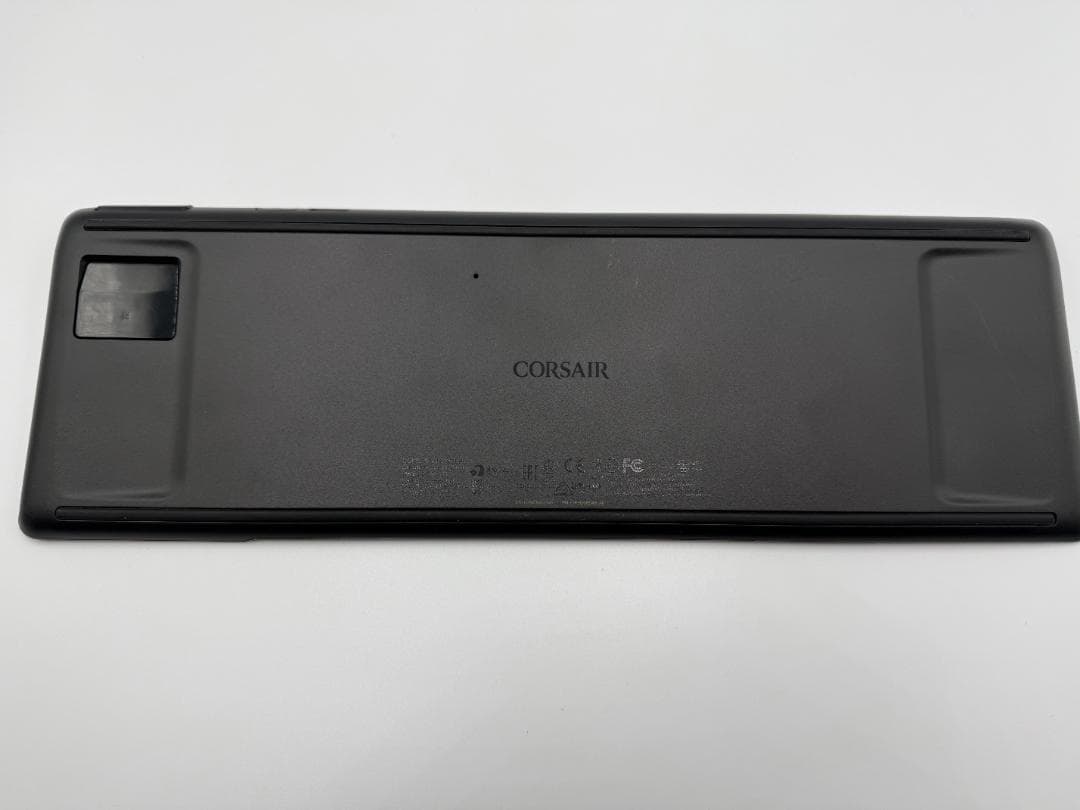 CORSAIR K83 ワイヤレスキーボード