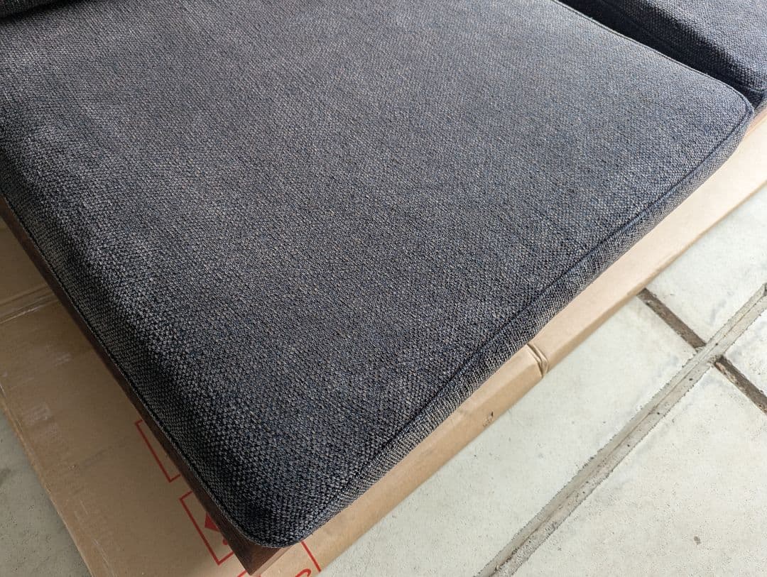 マスターウォール　デニッシュソファ　 2シーター（140cm）