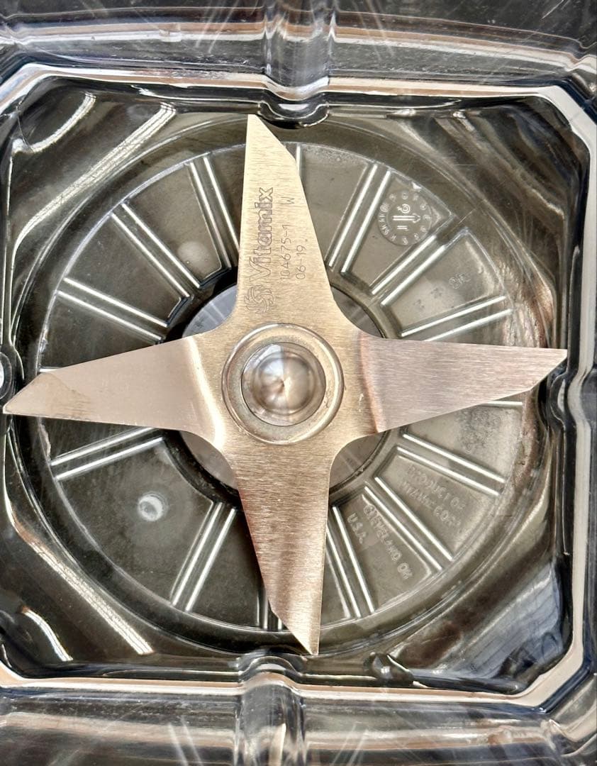 Vitamix E310 ホワイト 900W ブレンダー 美品 消毒済み