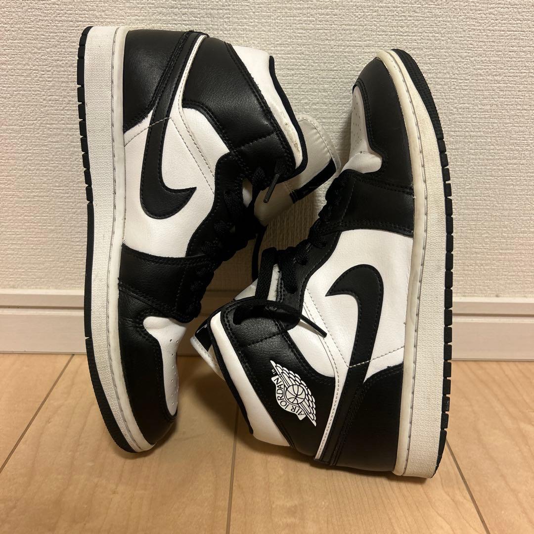 と*や様 ナイキ ウィメンズ エアジョーダン1 ミッド ブラック/ホワイト 27