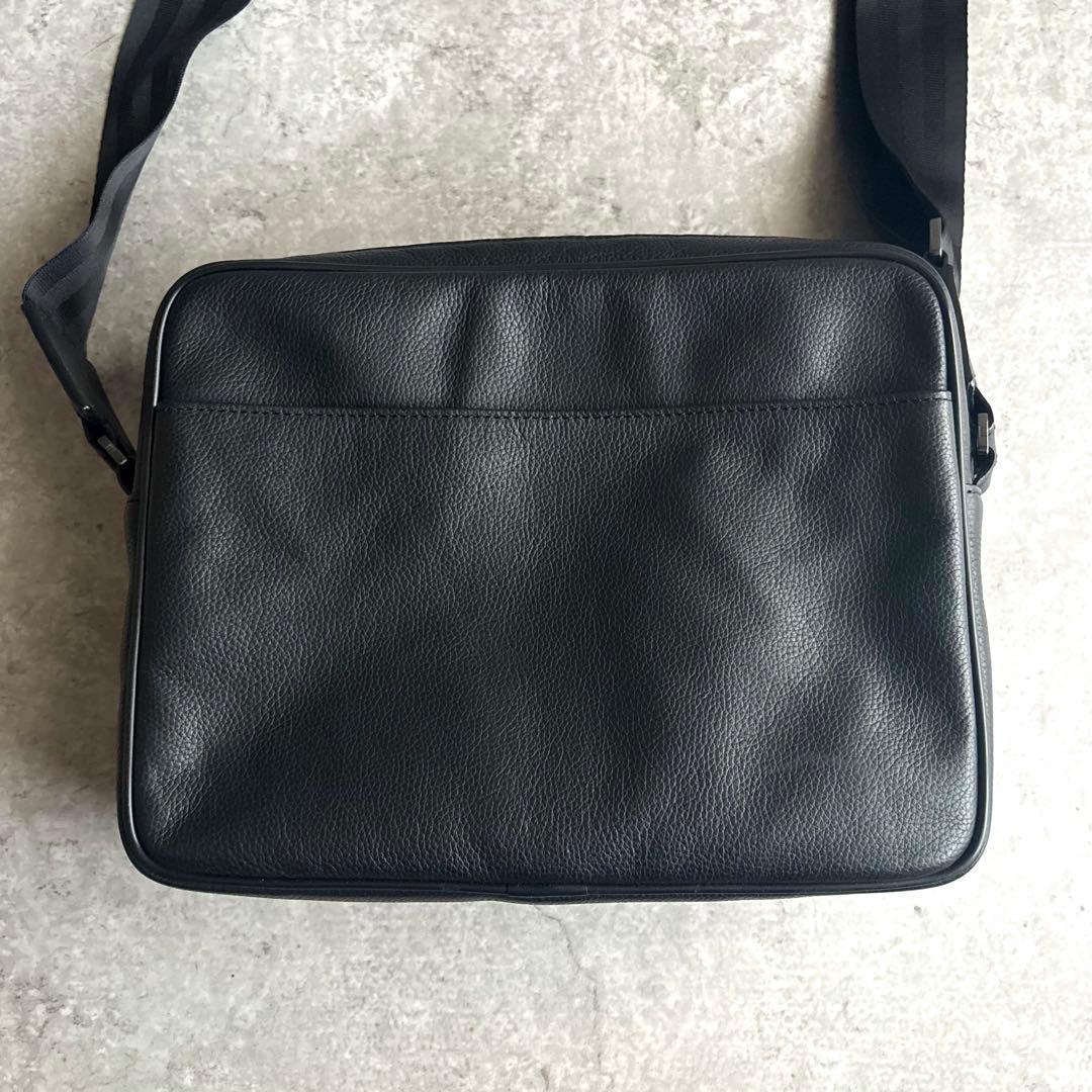 【のりぴ様】dunhill メタルタグ ショルダーバッグ グレインレザー