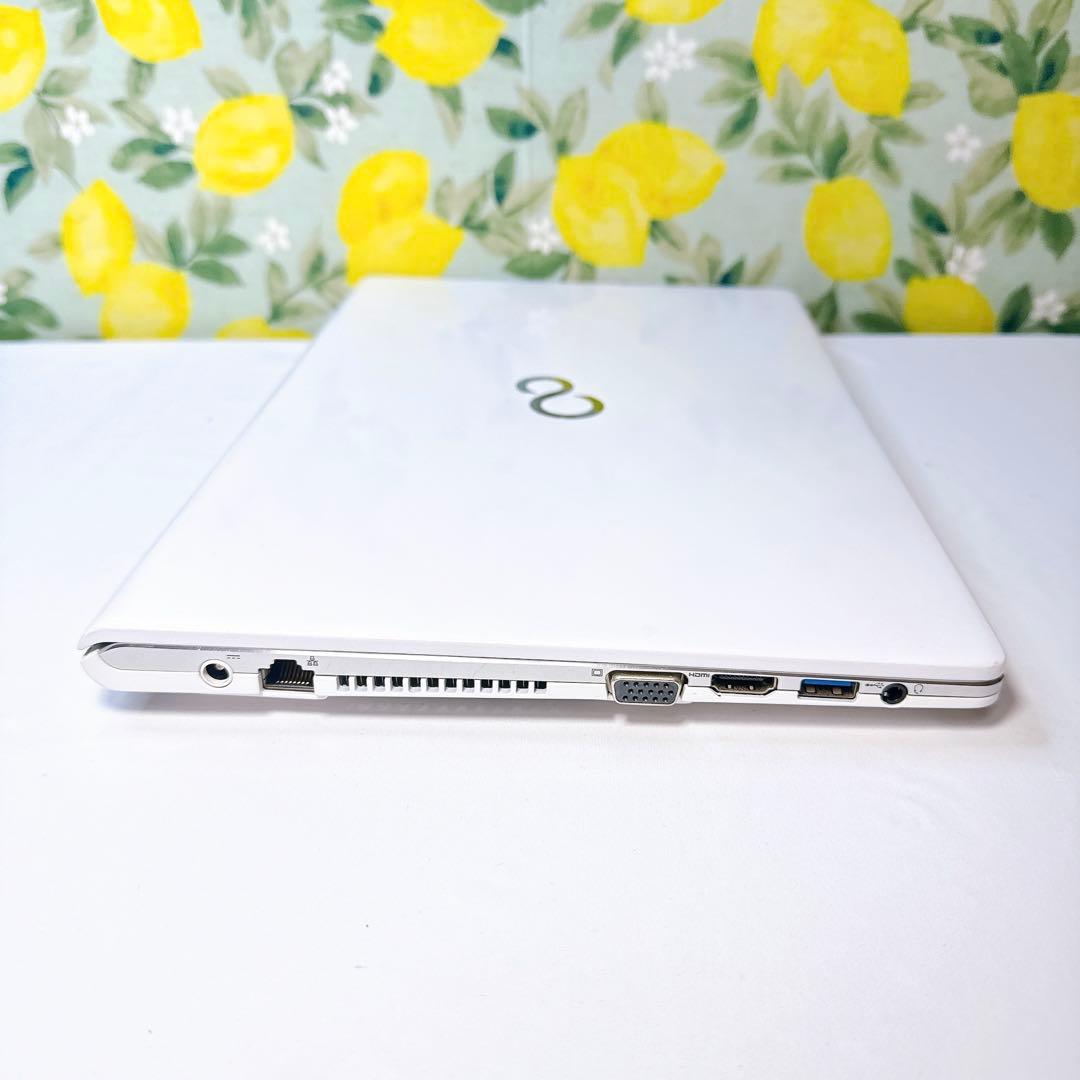 必見❤️Windows11❤️軽量薄型❤️新品SSD❤️面倒な設定済み❤️動画編集など❤️