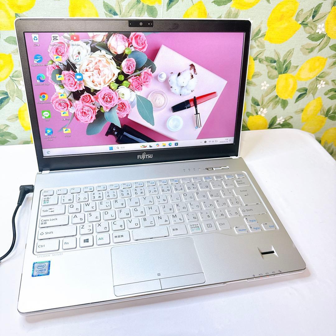 必見❤️Windows11❤️軽量薄型❤️新品SSD❤️面倒な設定済み❤️動画編集など❤️