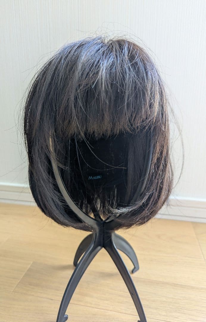 ★最終値下げ★2万7千円⇒2万円!【美品】マリブウィッグ似合わせカット済 着用少