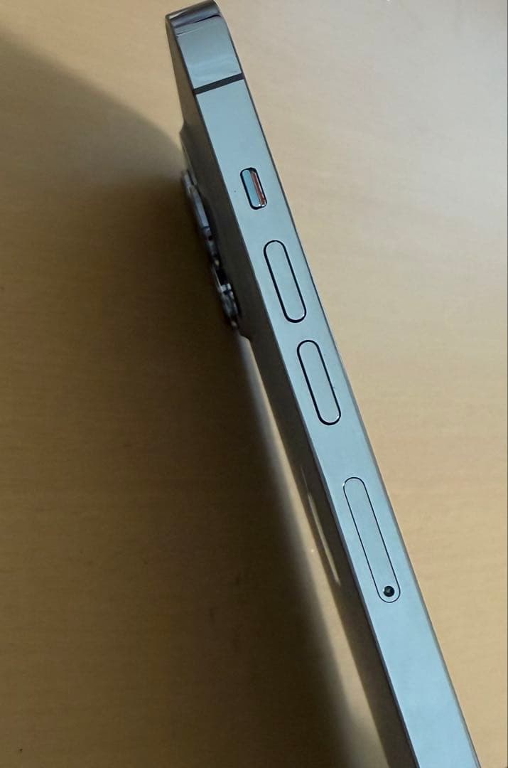 bug【美品】iPhone13Pro Max 512GB SIMフリー