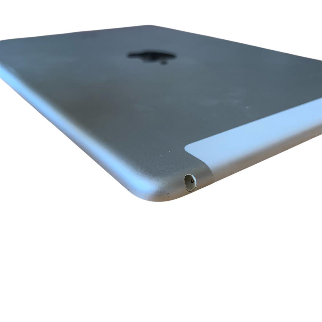 iPad Air2 32GB WiFi Cellular シルバー ケース付き