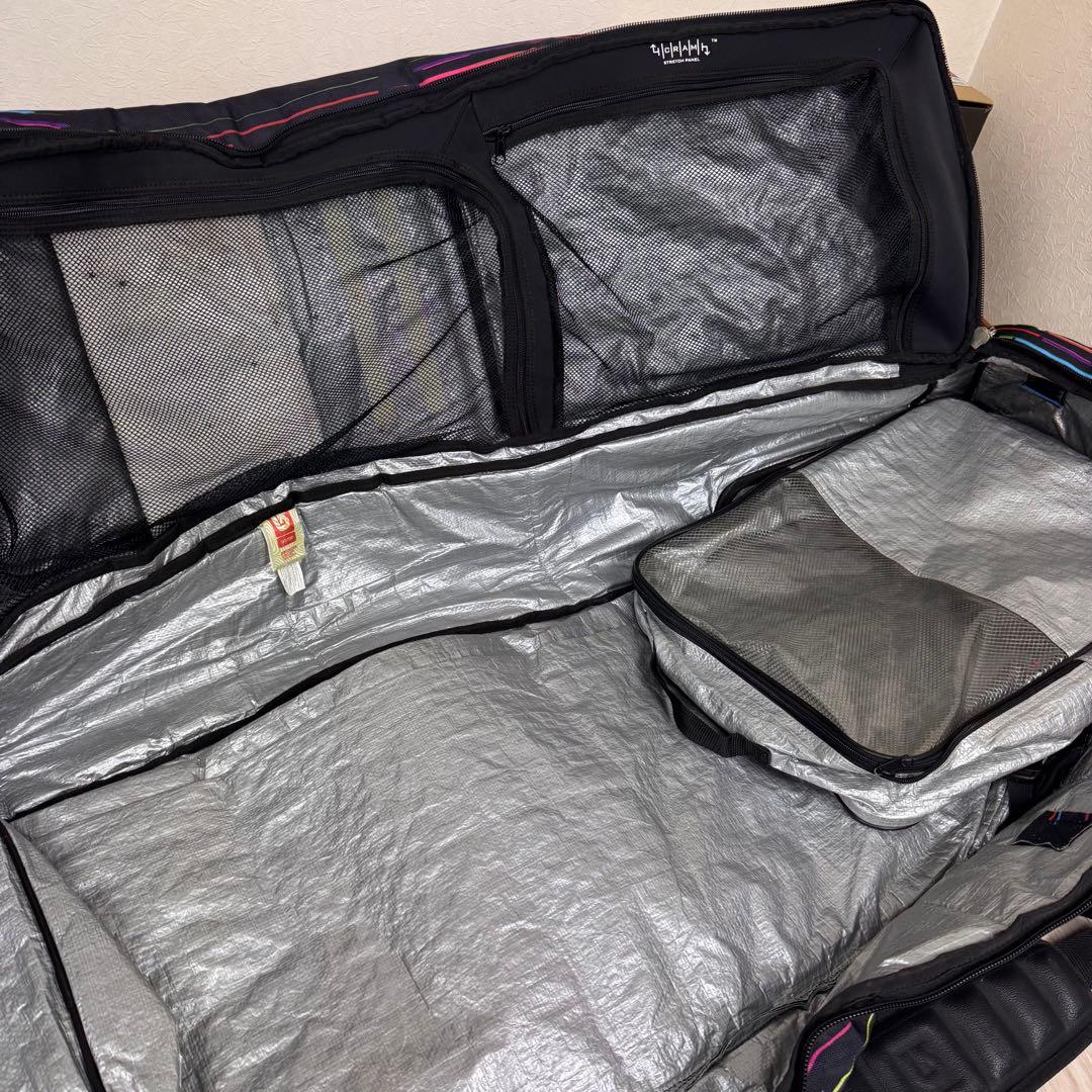 専用Burton キャスター付き スノーボードバッグ156cm