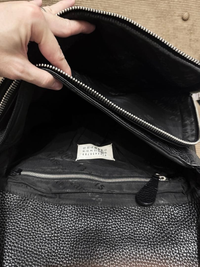 Margiela マルジェラ　レザーニュースバッグ　メッセンジャー　ショルダー