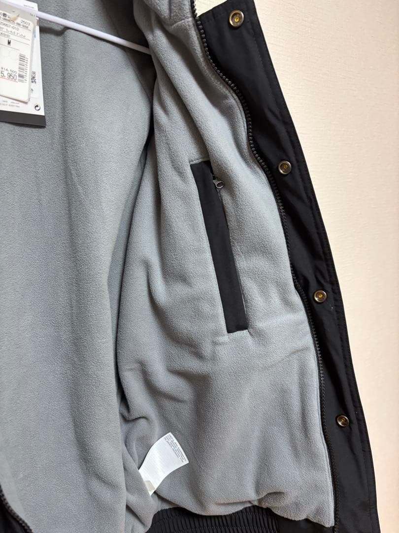 新品 ナイキ クラブ フューチュラ ジャケット Mサイズ