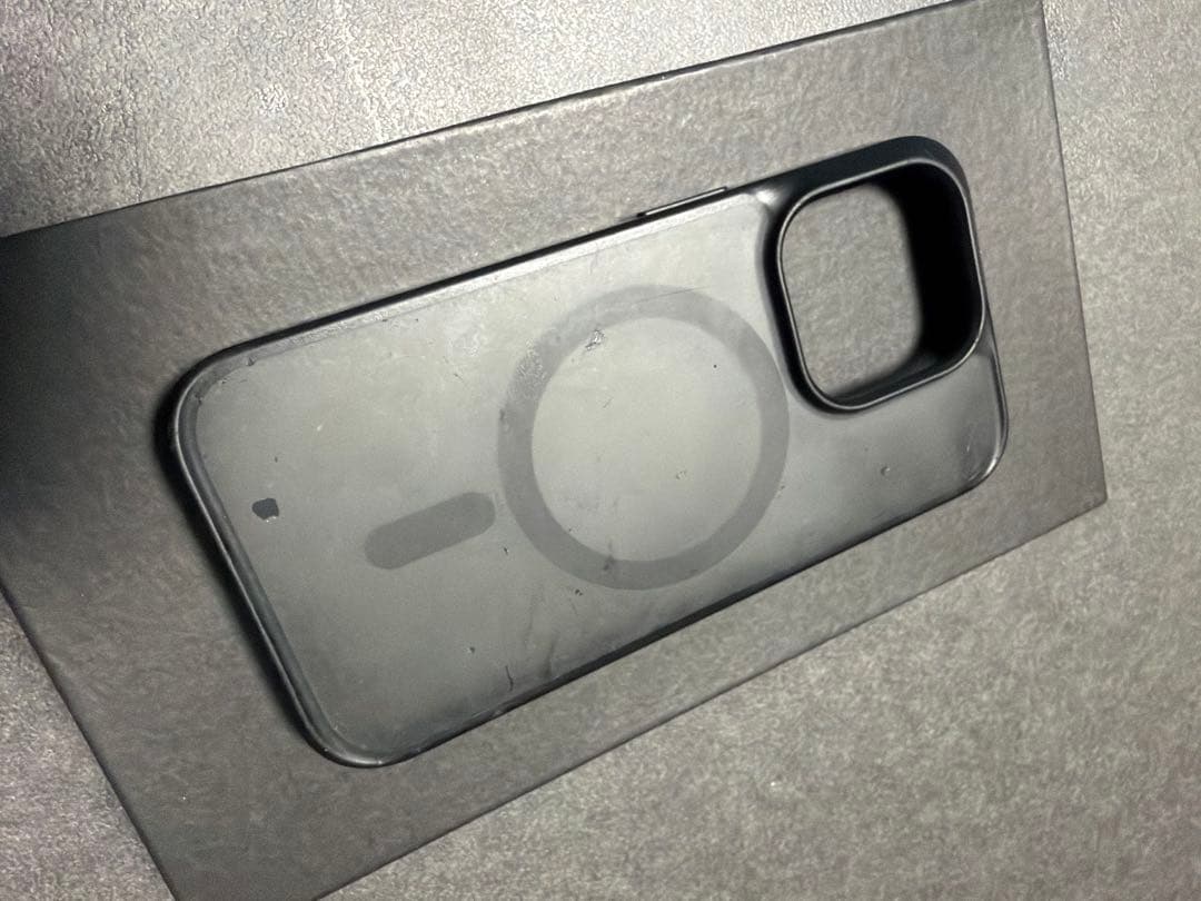 Apple iPhone 15 Pro 256GB ナチュラルチタンニウム