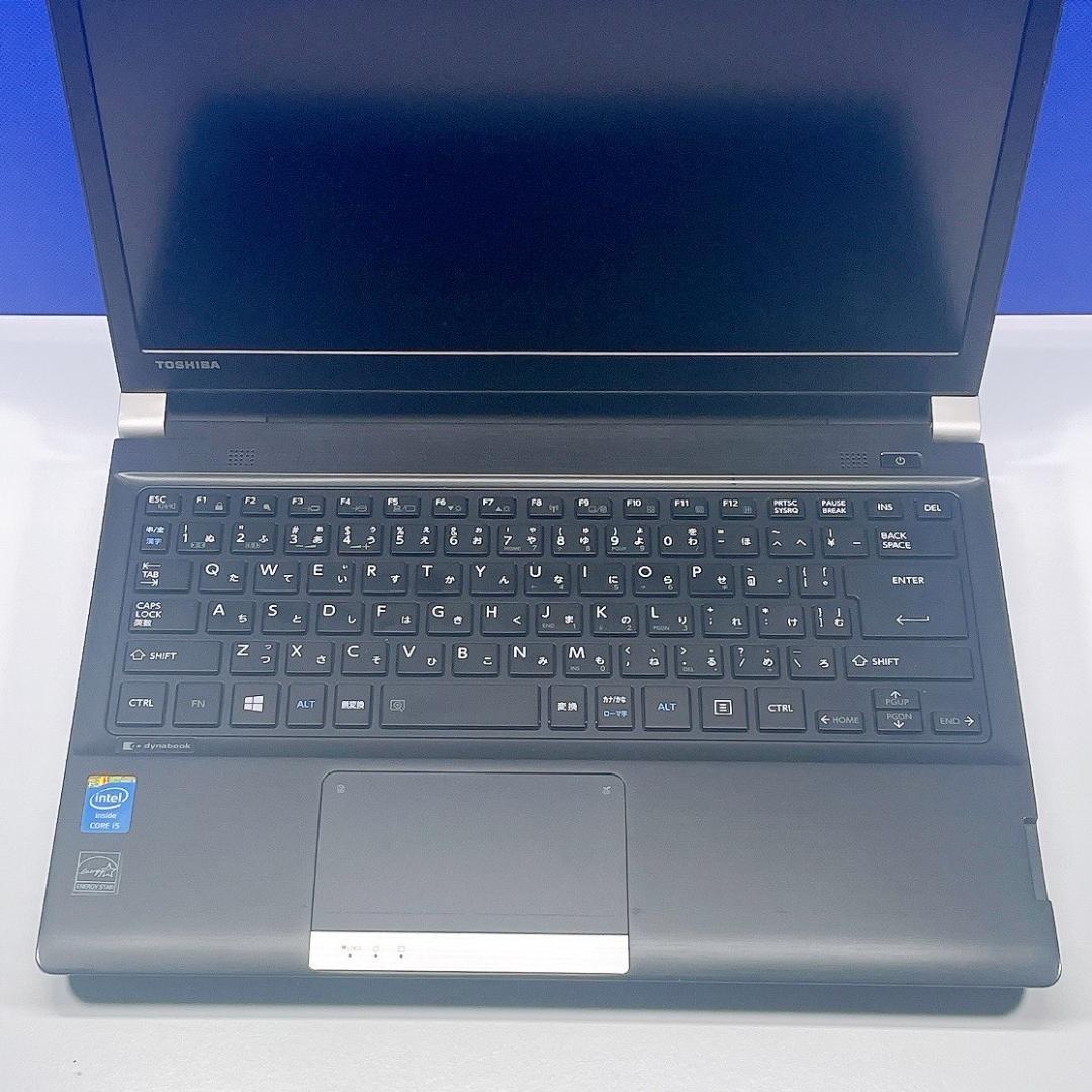 小型軽量！すぐ使える✨Windows11✨快適SSD✨東芝カメラ付ノートパソコン