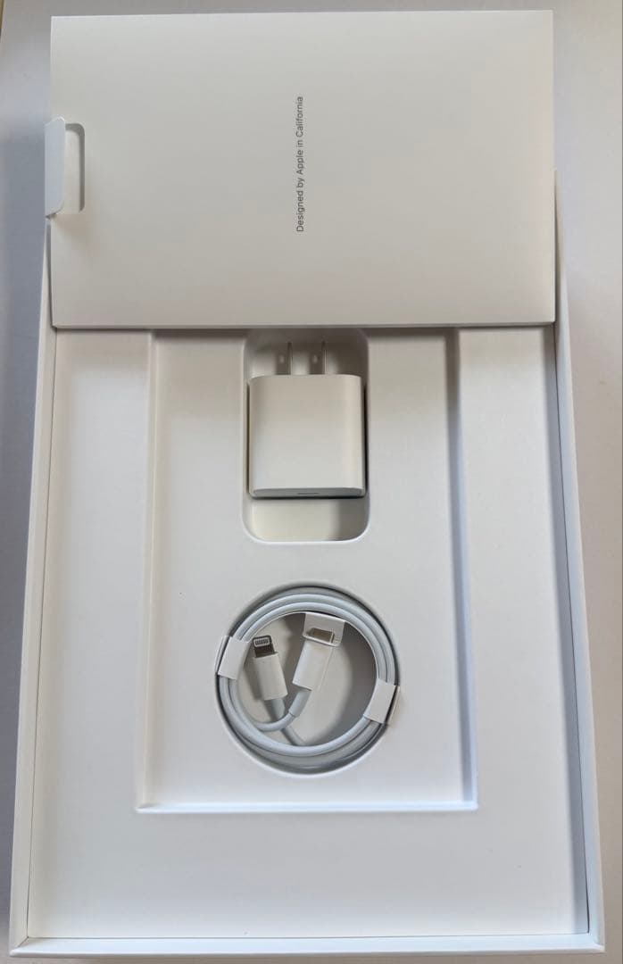 Apple iPad 第9世代　スペースグレー 64GB Wi-Fiモデル　本体