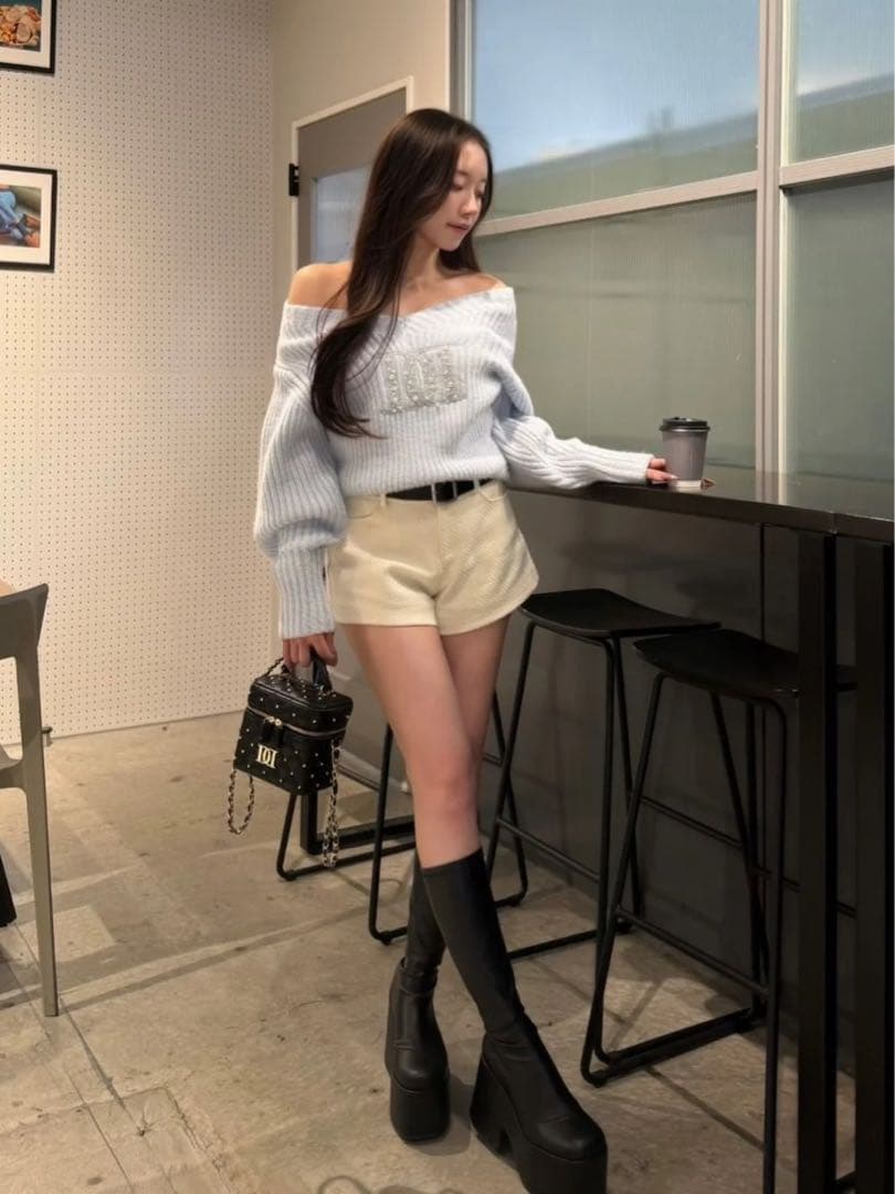 Darich ファンシービーズDDロゴボリュームニットトップス ブラック BLK