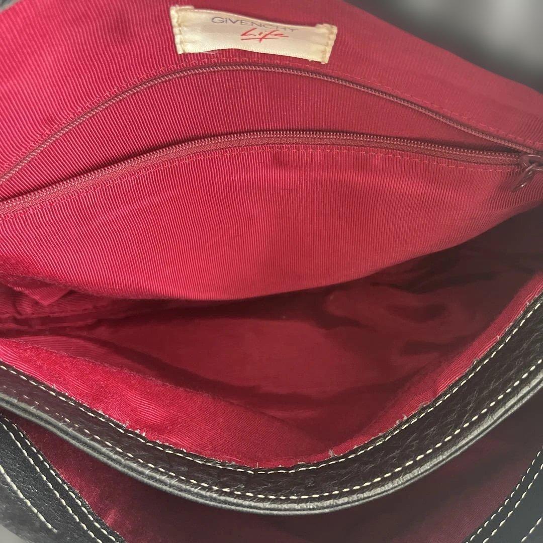 ジバンシィ GIVENCHY ショルダーバッグ レザー