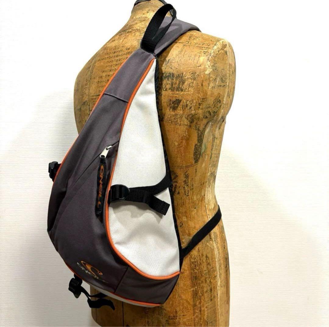 美品 O'NEILL オニール ワンショルダーバッグ スリングバッグ Y2K