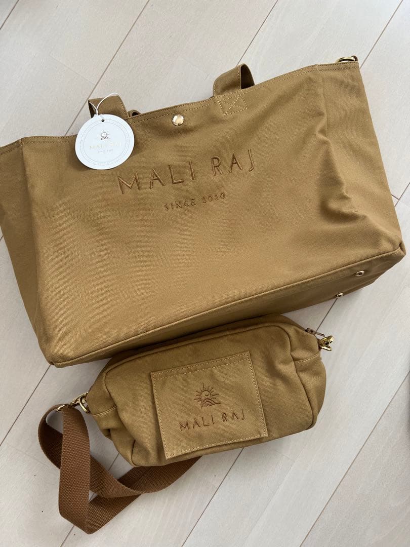 MALI RAJ ベージュ マザーズバッグ オムツショルダーバック セット
