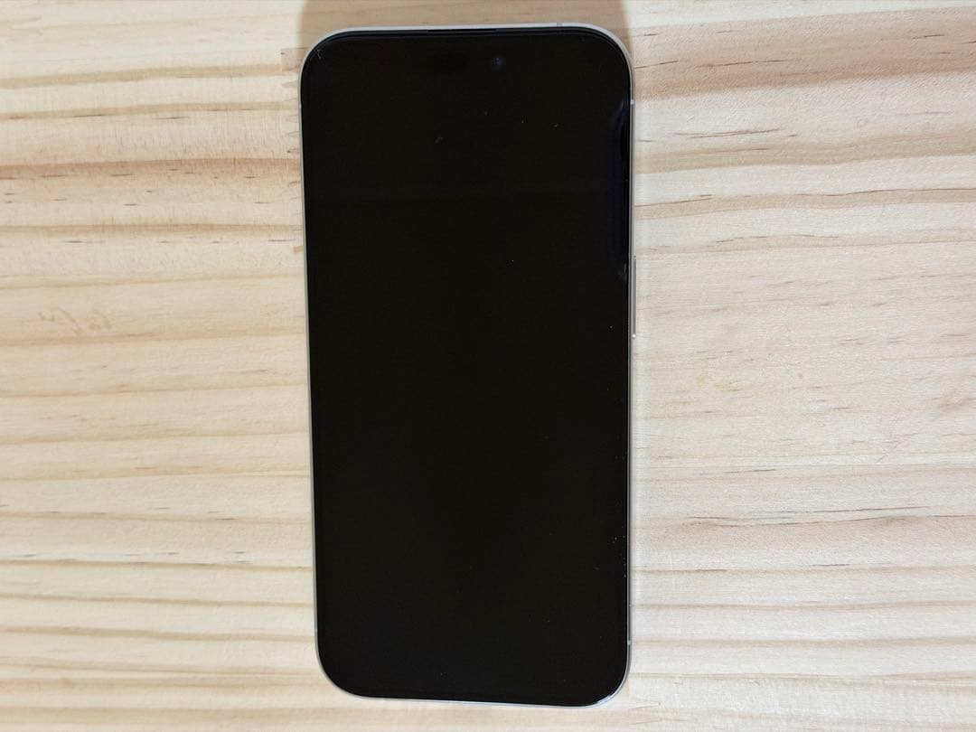 Apple iPhone 15Pro ホワイトチタニウム 128GB おまけ付き