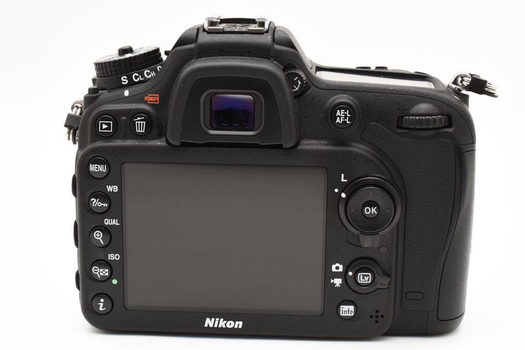 超美品　Nikon D7100 　ダブルズームセット　カードリーダースマホ転送