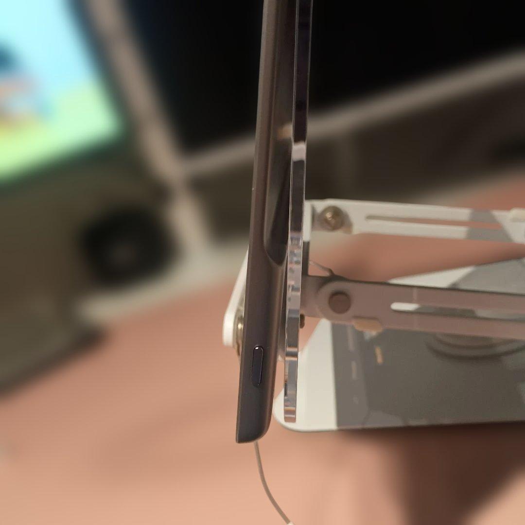 m*a様 Kindle Oasis 第10世代 8GB 広告あり WiFi