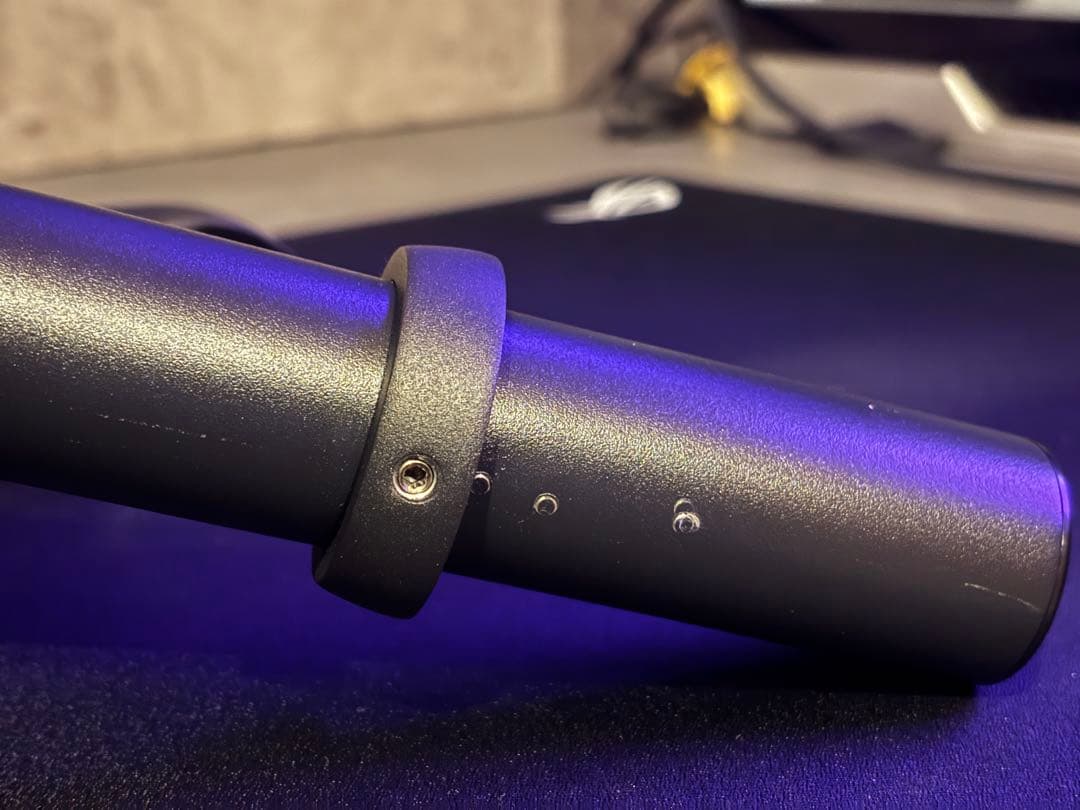 ASUS ROG Swift PG32UQ + エルゴトロンLXモニターアーム