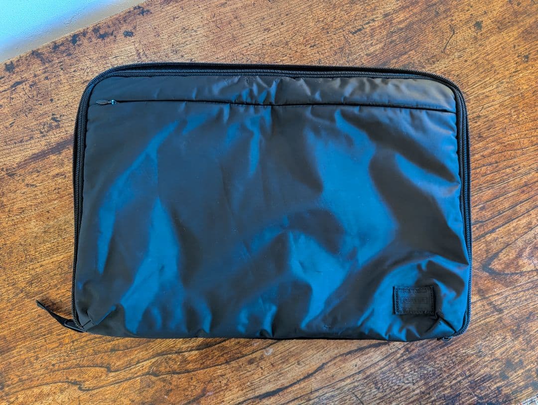 ヘッドポーター ブラックビューティ ナイロンPCケース マットブラック 美品