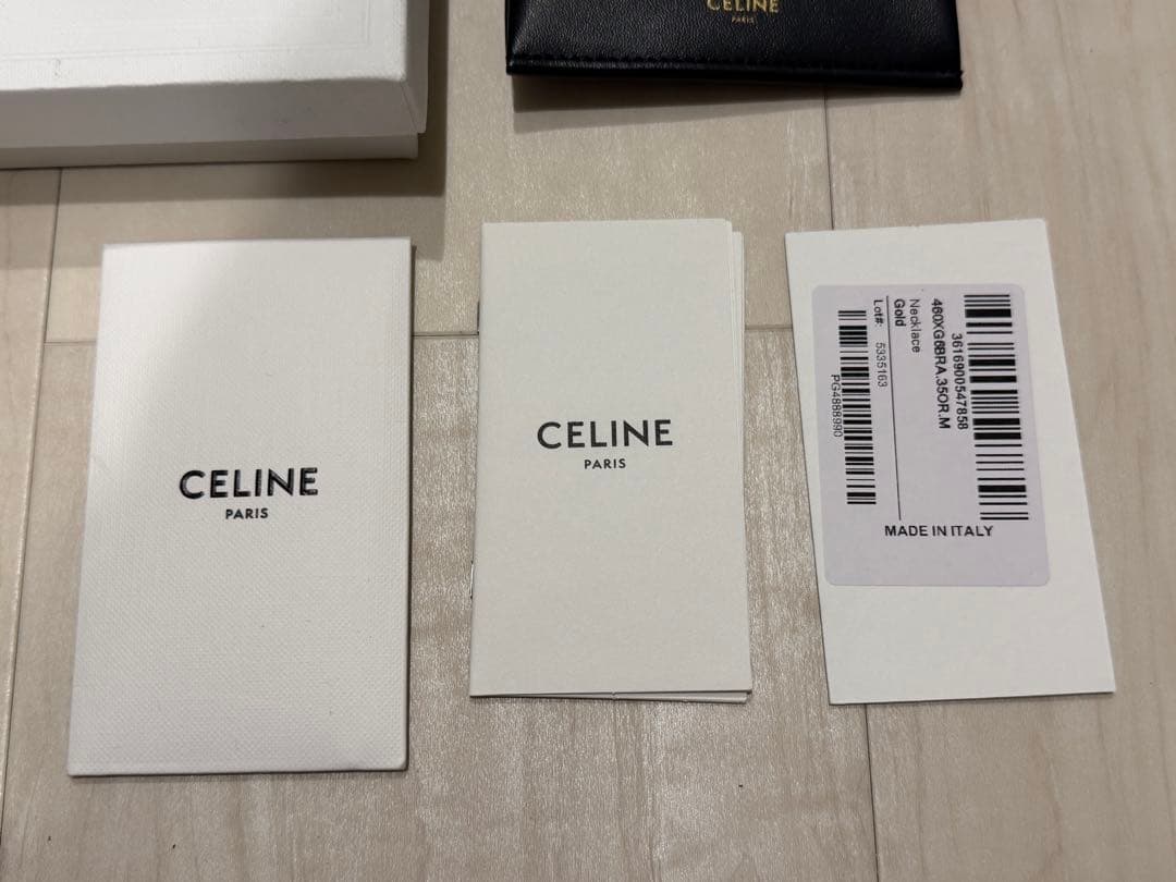 セリーヌ　トリンオフロックネックレス