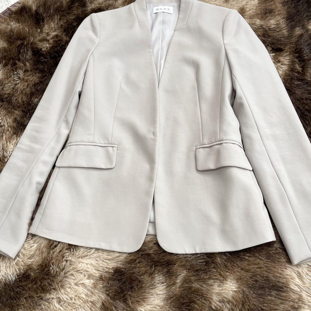 プラステ ノーカラー パンツ スーツ セットアップ 洗える 近年モデル