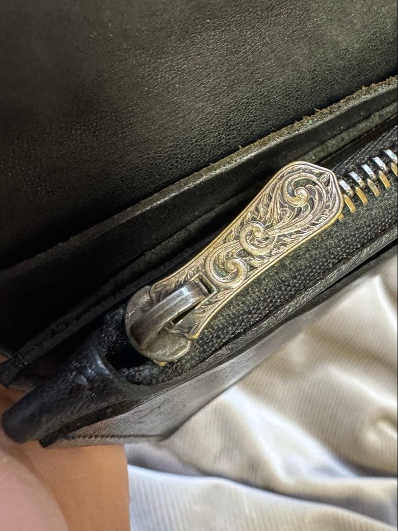 超絶激レア！　幻のセンザンコウ　穿山甲　ファニー　長財布　ブラック　手縫い