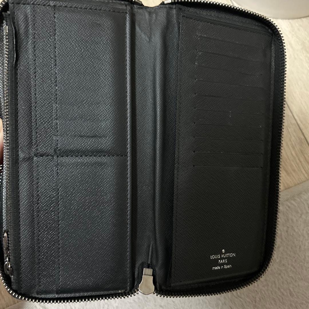 12月12日まで限定価格LOUIS VUITTON ブラック 長財布