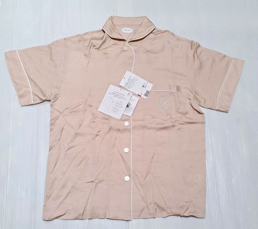 ワコール 睡眠科学パジャマ 　レディース　5分袖９分丈パンツ Mサイズ