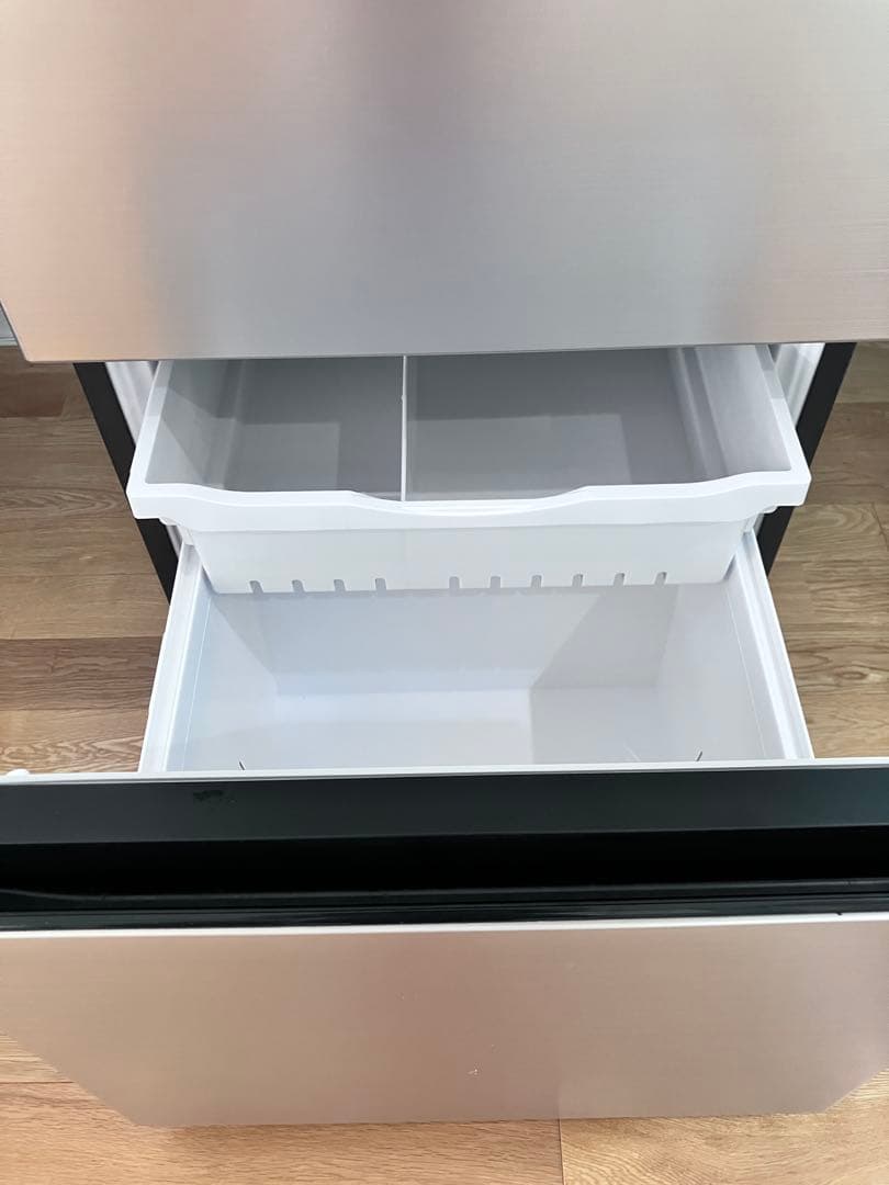 24時までタイムセール！2024年製！HITACH 冷凍冷蔵庫　R-V32TV