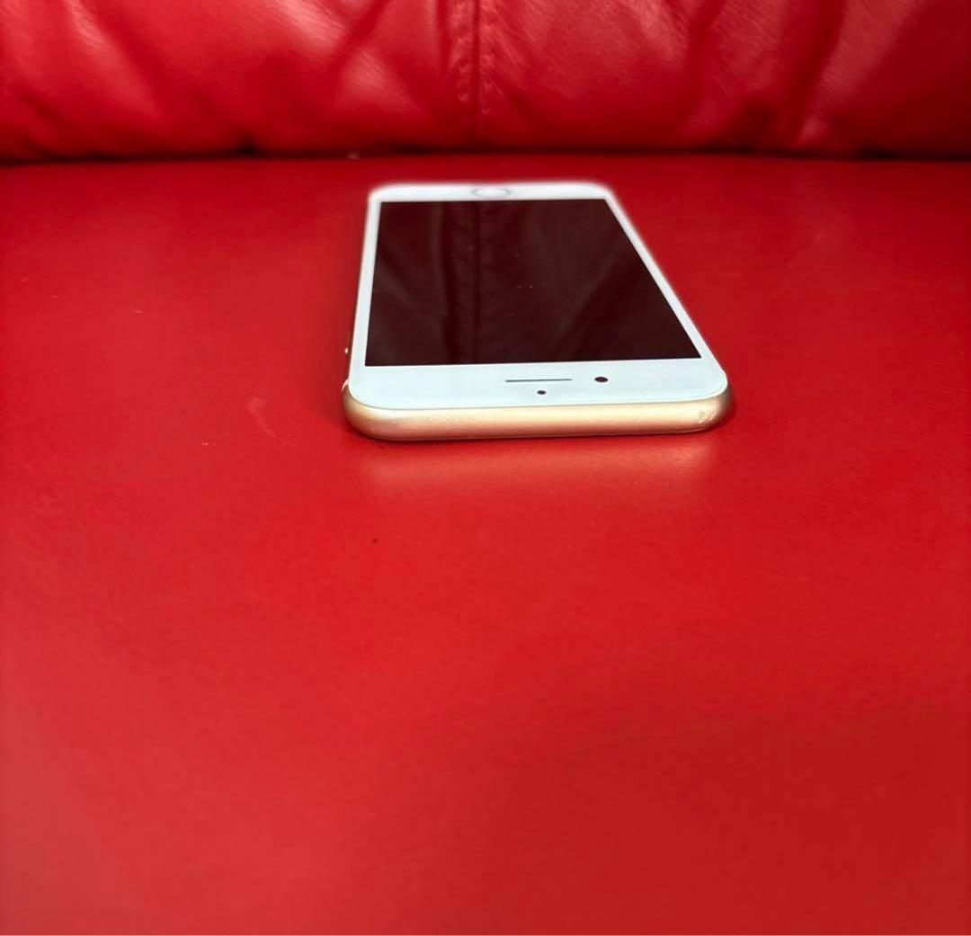 Apple iPhone 8 ゴールド 本体　64GB