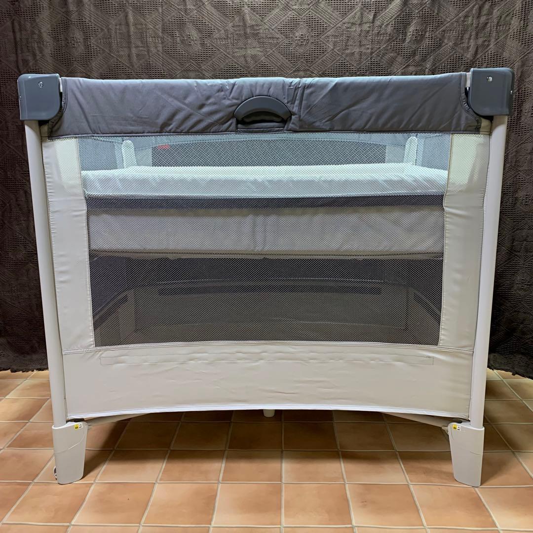 【美品】【現行最新モデル】アップリカ ココネルエアー ベビーベッド