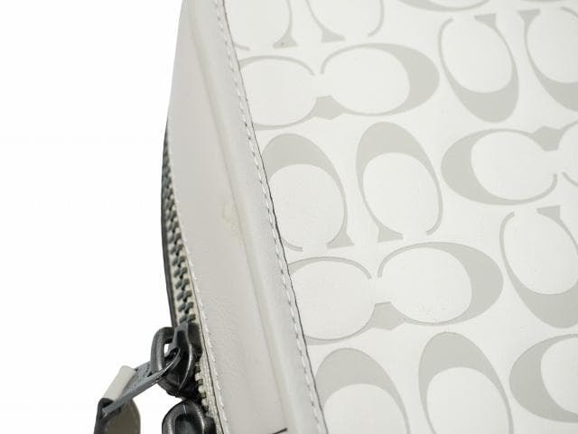 コーチ シグネチャー エンボス ボディバッグ ショルダーバッグ CJ583