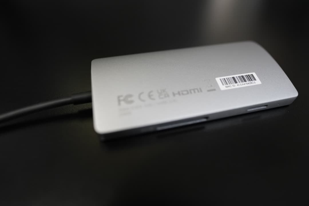 SATECHI 8 in 1 USB-C ハブ マルチポートアダプター 4K