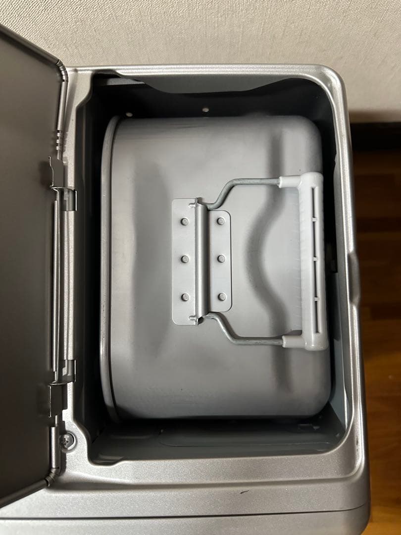 【熊本県中南部引取専用】ダイニチ ブルーヒーター 15畳〜20畳 2017年製