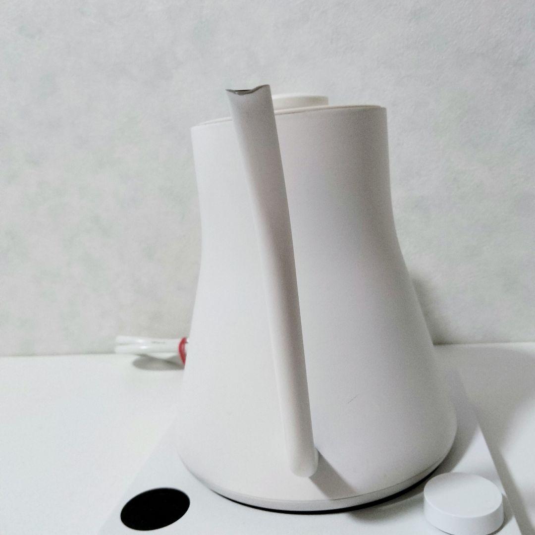 フェロー　Fellow　電気ケトル　ホワイト