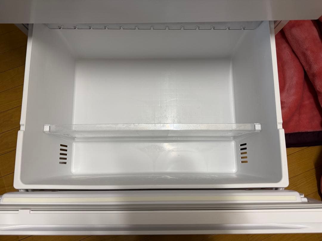 送料16500円 2025年製 日立 570L フレンチ 6ドア冷蔵庫