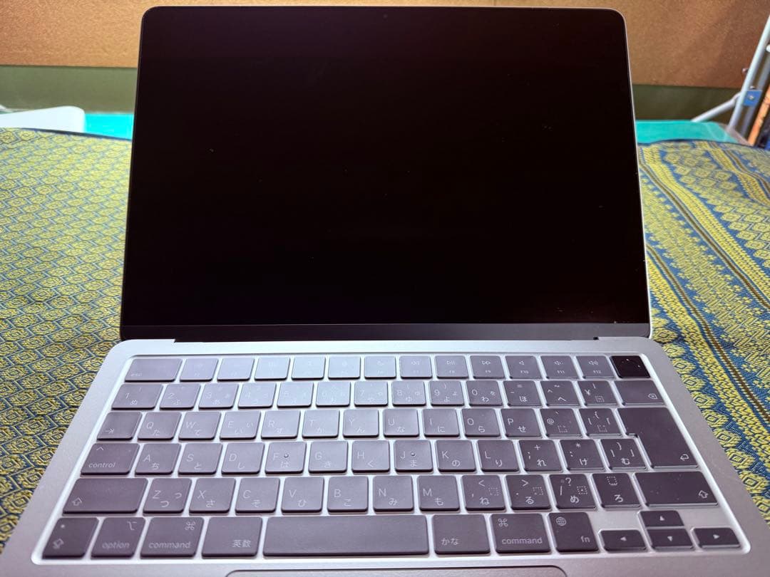 Apple MacBook Air M2 13インチ 極美品