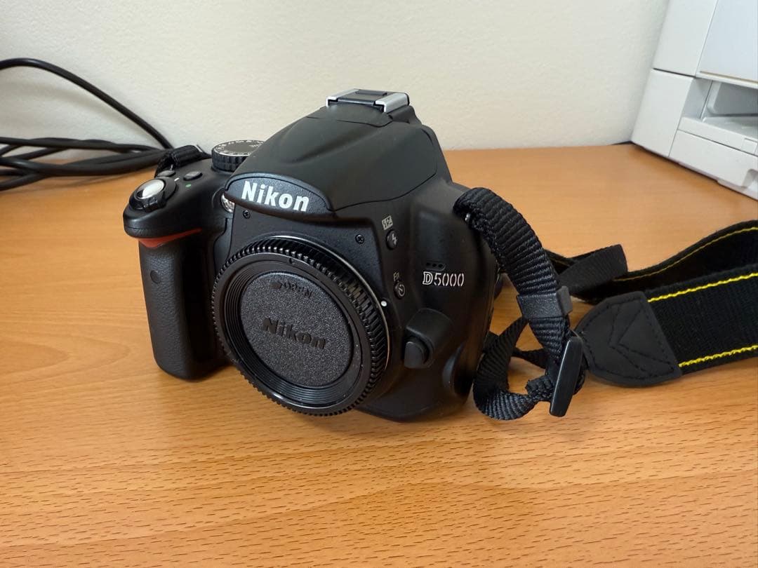 Nikon D5000 ボディ