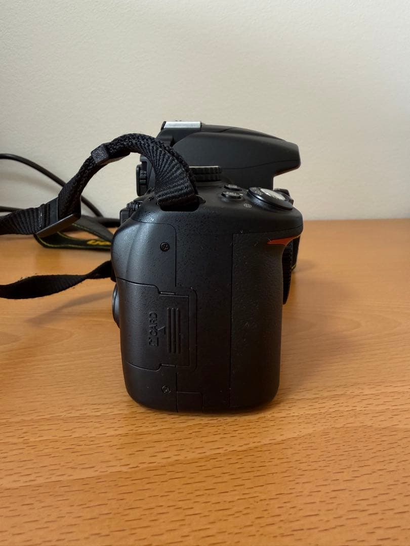 Nikon D5000 ボディ