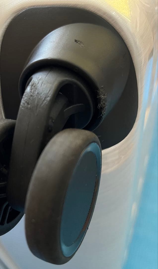 ACE キャリーケース　ホワイト　64L