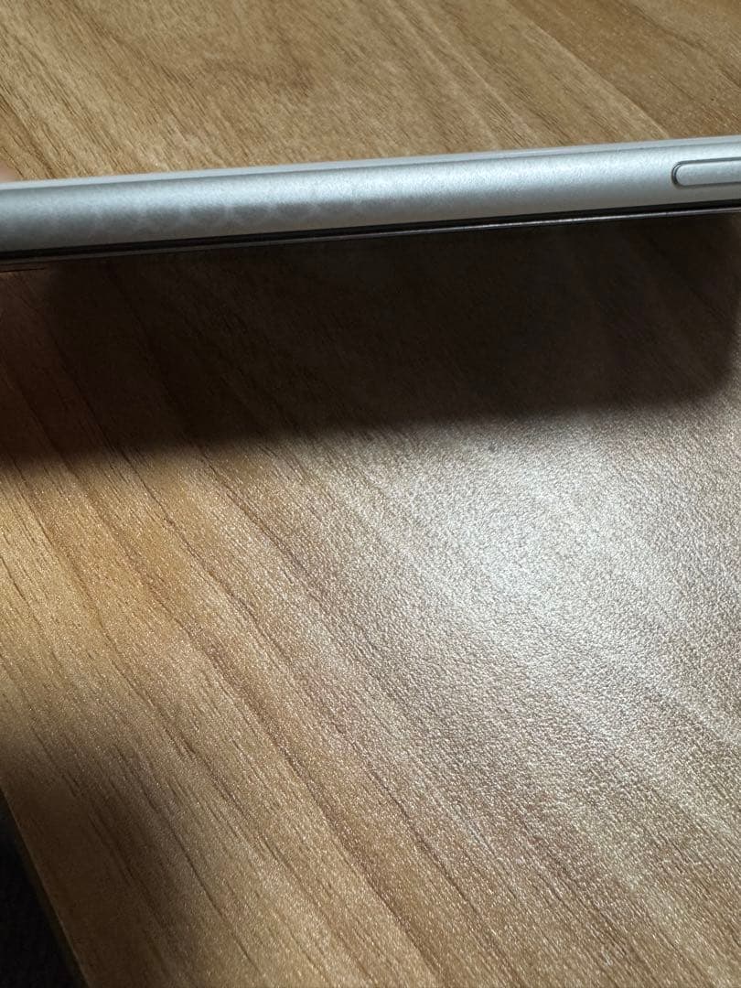 【大容量128GB】iPhone SE 第2世代 (SE2) 本体 SIMフリー