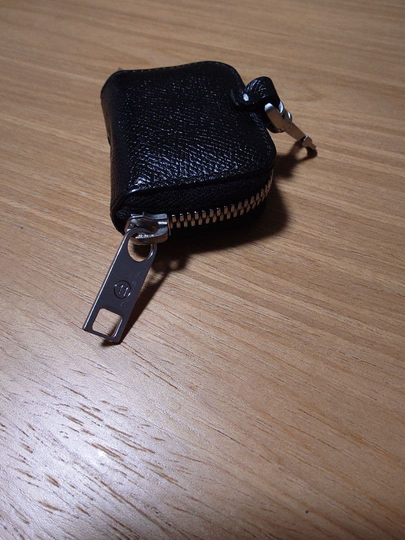 正規品　メゾンマルジェラ　ケース　ＡｉｒＰｏｄｓケース