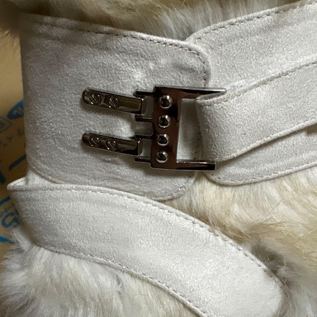 MOLO SHORT BOOTS L ホワイト